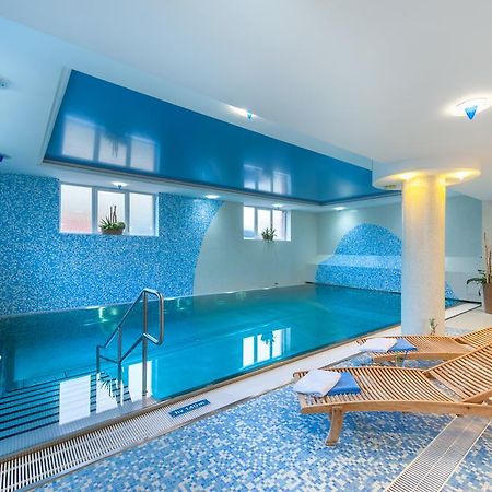April Hotel Panorama Рихнов над Кнежноу Екстериор снимка